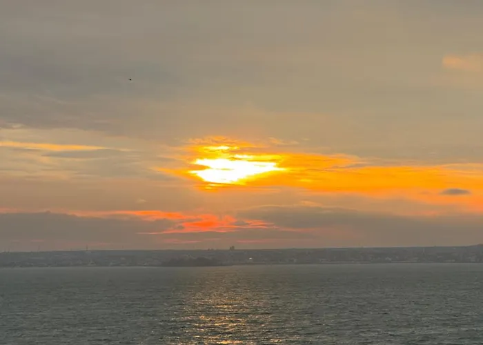 Dreamland Summerland * Mamaia