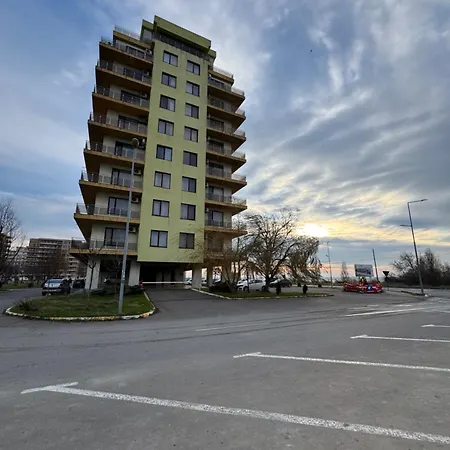 Dreamland Summerland Apartament *