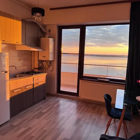 Dreamland Summerland Mamaia